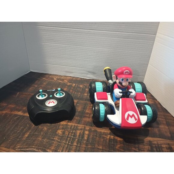 2016 JAKKS Pacific Nintendo Mario Kart 8 Remote Control RC Racer Car Not Working - Picture 1 of 3